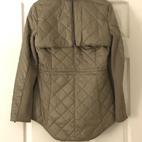 BCBGMAXAZRIA Puffer Jacket Size M in color pumice - Picture 2 of 3